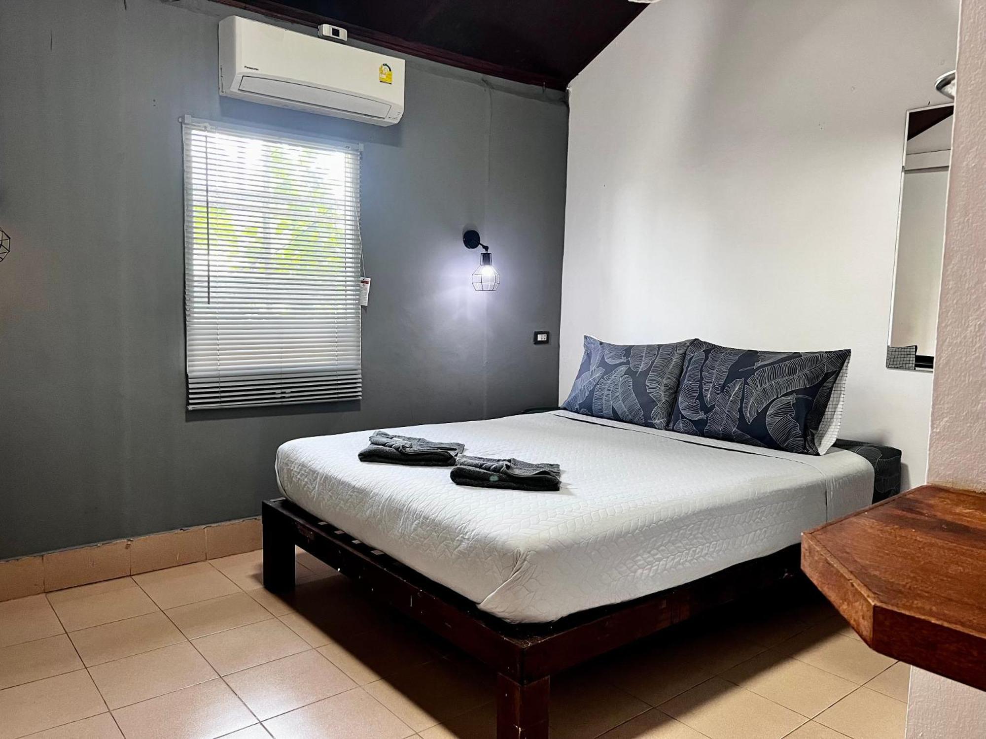 Adang Sea Divers & Eco Lodge Koh Lipe Exterior foto