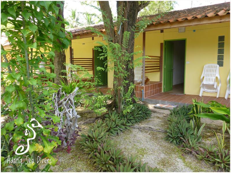 Adang Sea Divers & Eco Lodge Koh Lipe Exterior foto
