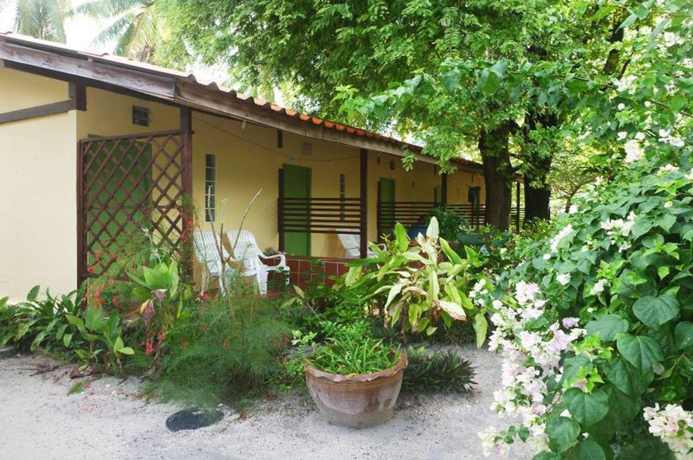 Adang Sea Divers & Eco Lodge Koh Lipe Exterior foto
