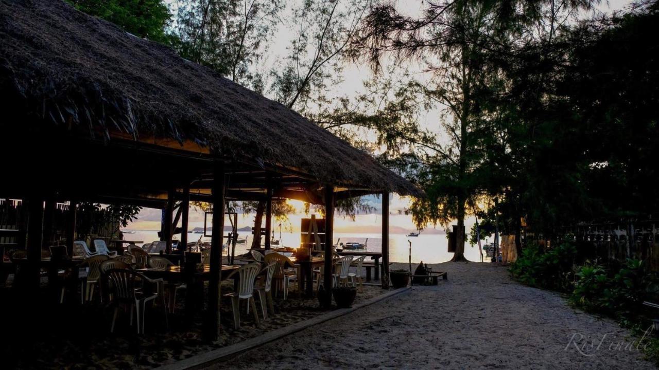 Adang Sea Divers & Eco Lodge Koh Lipe Exterior foto